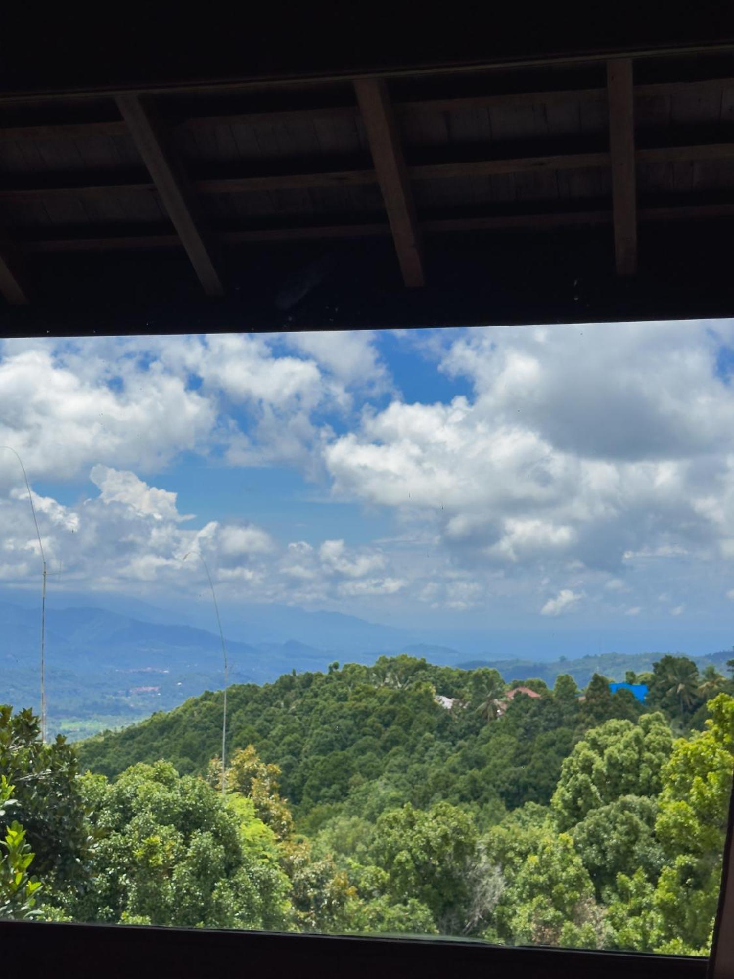 Munduk Tjeraki House Guest House Exterior photo